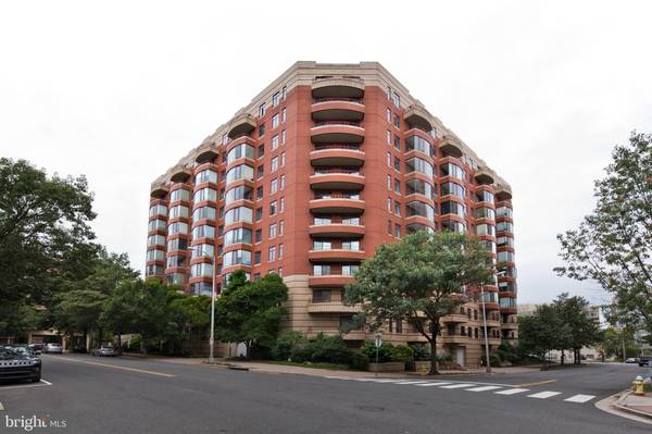 2400 CLARENDON BLVD #208, Arlington, VA 22201