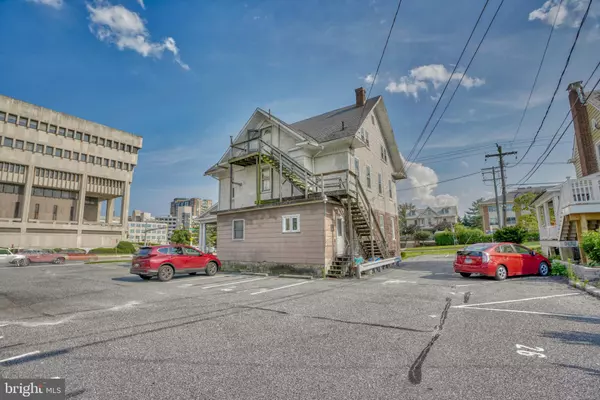 Towson, MD 21204,300 WEST CHESAPEAKE AVENUE