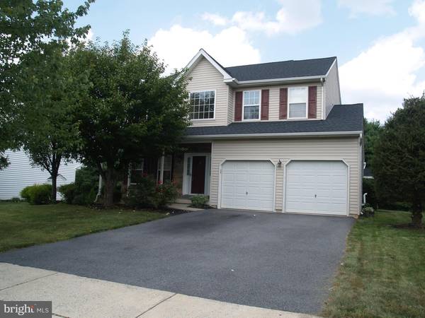 1683 WINDMILL LN, Breinigsville, PA 18031