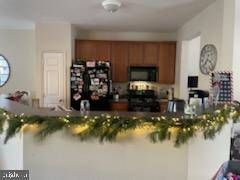 2122 MAPLE CREST BLVD, York, PA 17406