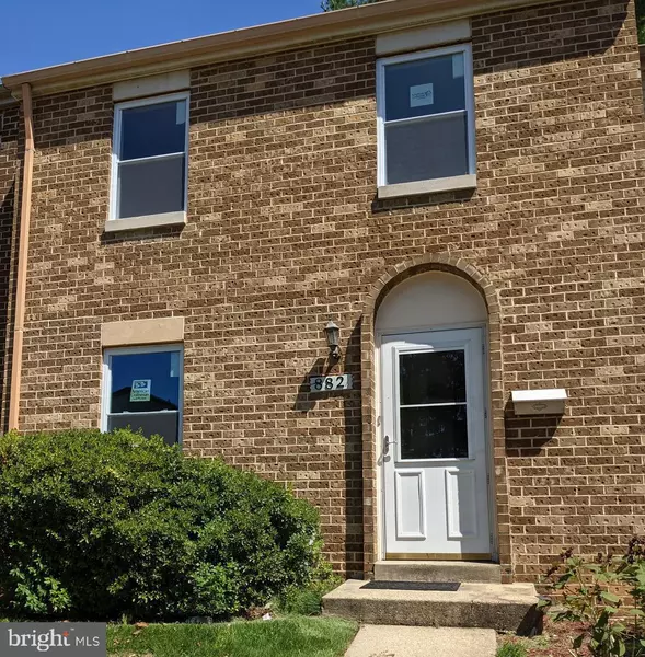 882 W SIDE DR #15-D, Gaithersburg, MD 20878