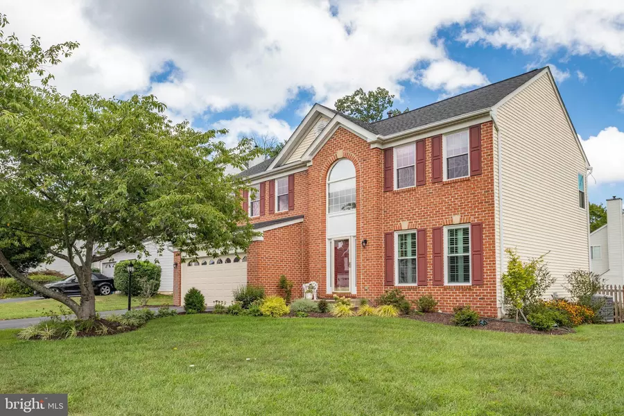 15501 AMBERGATE DR, Woodbridge, VA 22193