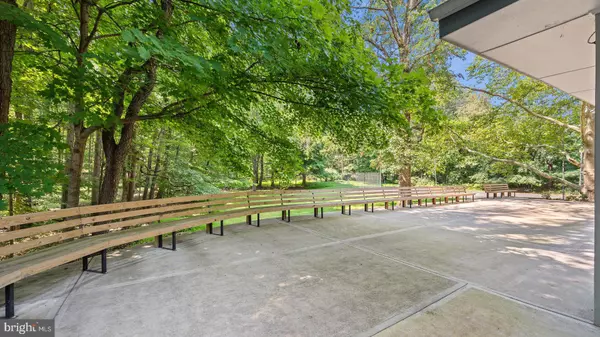 Princeton, NJ 08540,29 CHERRY BROOK DR