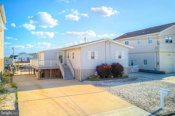 136 E HUDSON DR, Little Egg Harbor Twp, NJ 08087