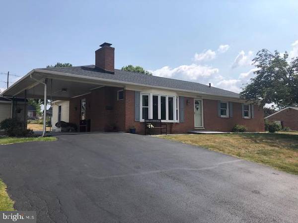 17224 CLOVERLEAF RD, Hagerstown, MD 21740