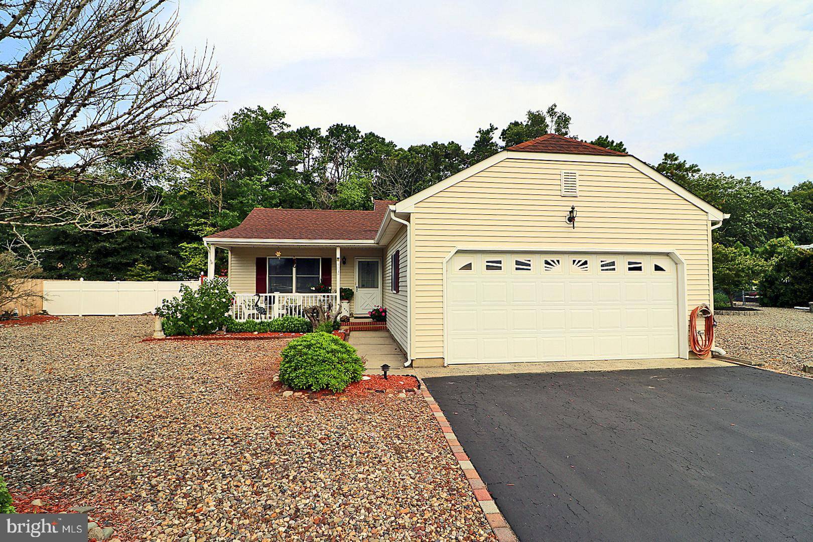 Waretown, NJ 08758,403 3RD ST