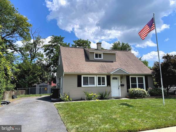 594 ROSEMAR DRIVE, Yardley, PA 19067