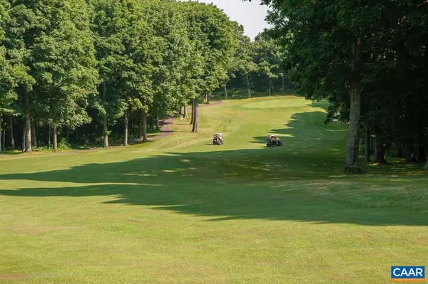 Wintergreen Resort, VA 22967,86 FAIRWAY OAKS LN