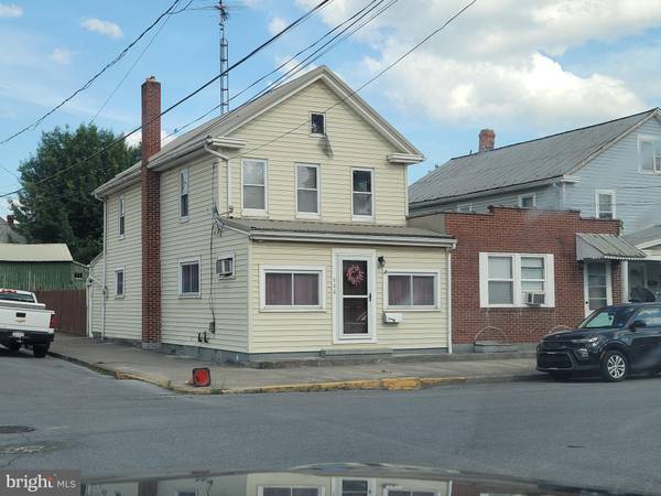 600 WEST VIRGINIA AVE, Martinsburg, WV 25401