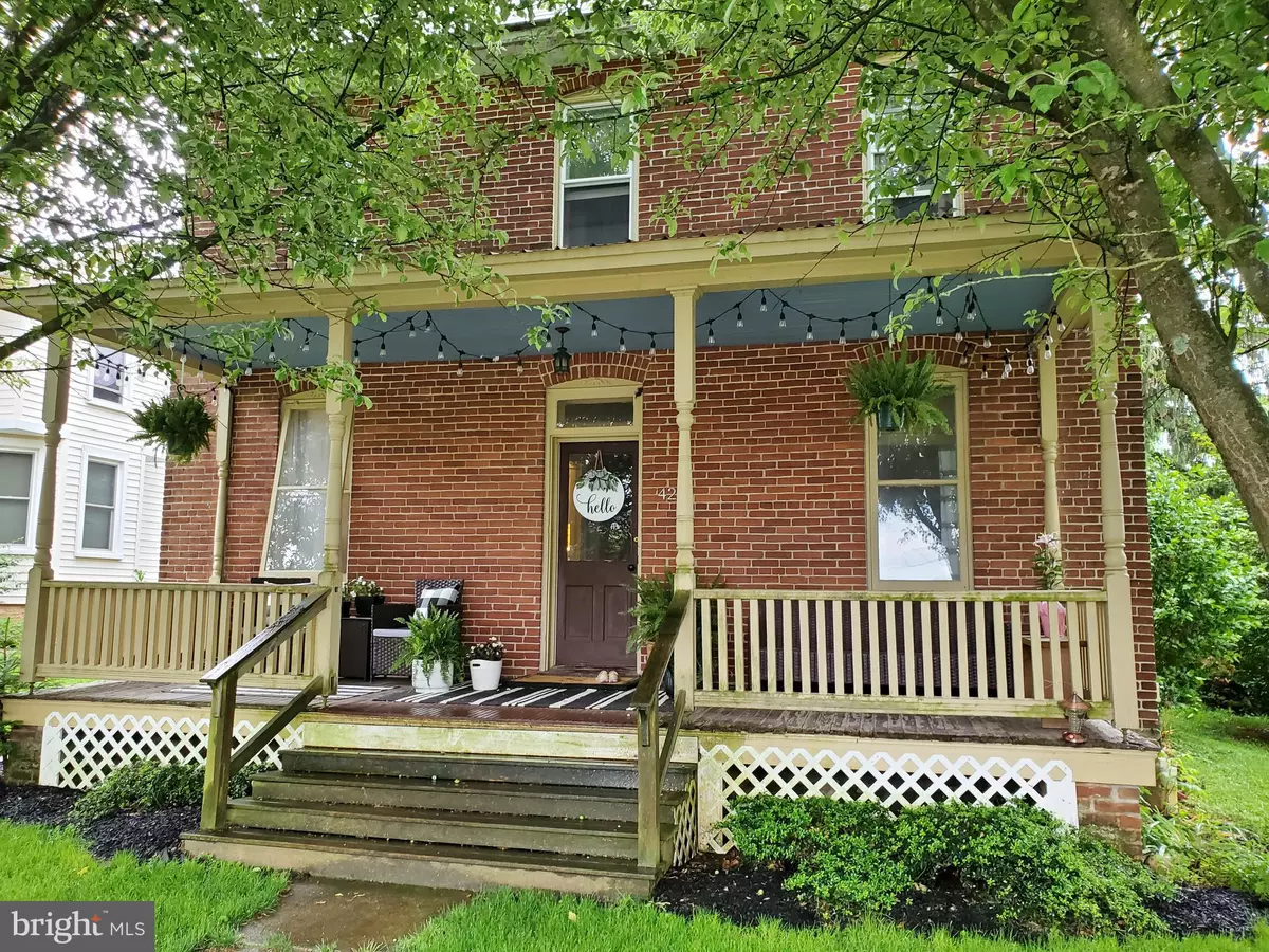 Stewartstown, PA 17363,42 MILL ST