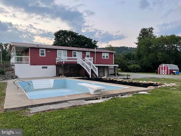 667 FAIRVIEW, Mcclure, PA 17841