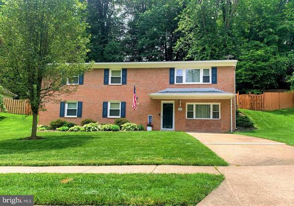 Springfield, VA 22152,7105 HADLOW DR