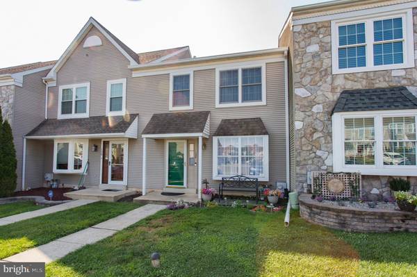 128 MARIE CIR, Aston, PA 19014