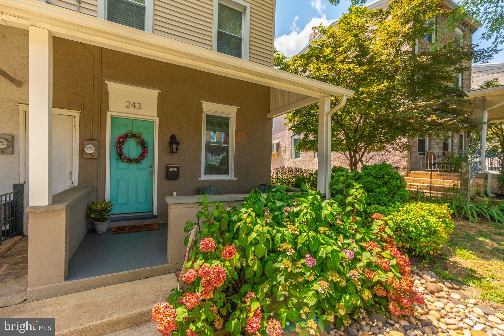 Conshohocken, PA 19428,243 E 8TH AVE