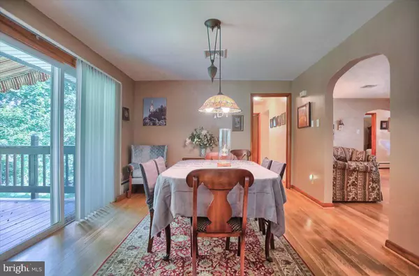 Harrisburg, PA 17113,321 S 7TH ST