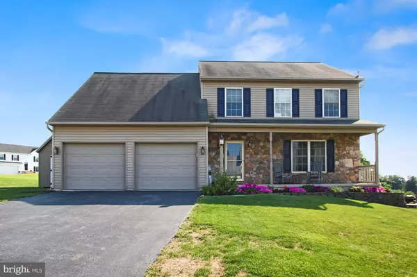 63 BRYN WAY, Mount Wolf, PA 17347