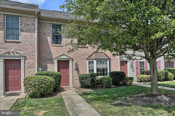 394 STONEHEDGE LN, Mechanicsburg, PA 17055