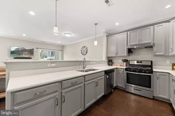 Burlington Township, NJ 08016,1106 NECK RD #B