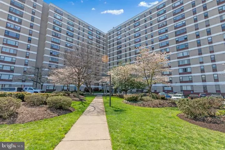 4600 DUKE ST #1114, Alexandria, VA 22304