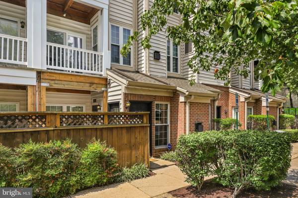 4654 LAWTON WAY, Alexandria, VA 22311