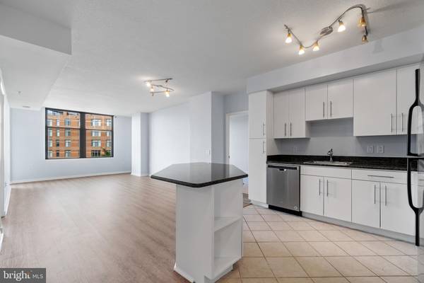 1021 N GARFIELD ST #641, Arlington, VA 22201