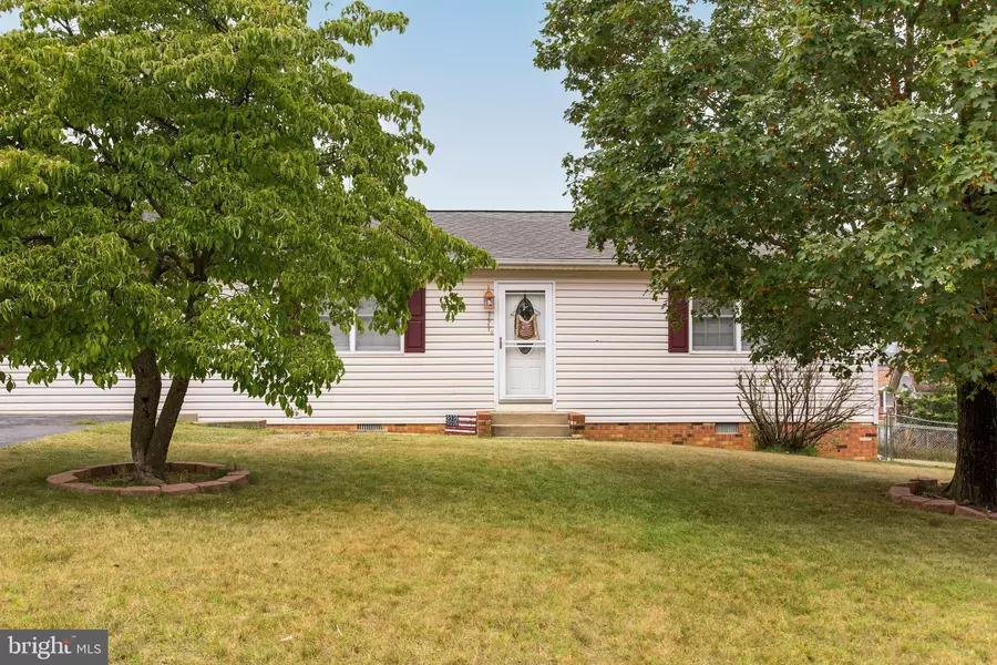 131 DAVIS CT, Luray, VA 22835