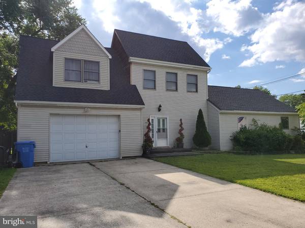 1113 BURNSIDE ST, Toms River, NJ 08757