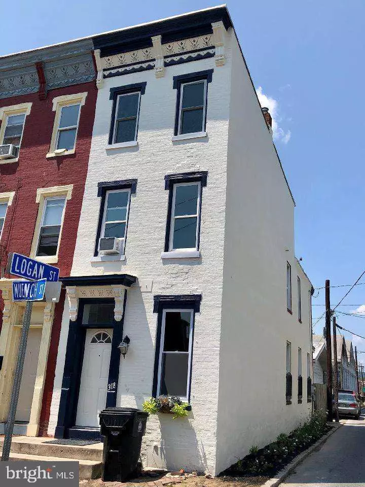 Harrisburg, PA 17102,318 MUENCH ST