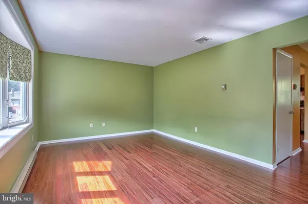 Harrisburg, PA 17112,1007 TOPVIEW DR