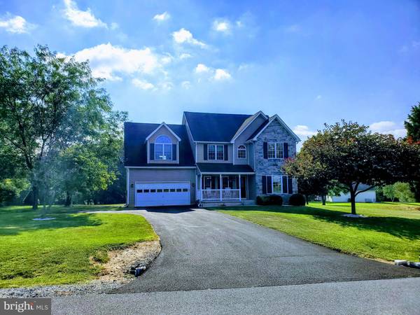 Martinsburg, WV 25404,215 BEAUTIFUL CT