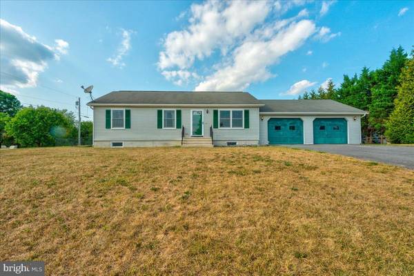 6211 HAGER RD, Greencastle, PA 17225