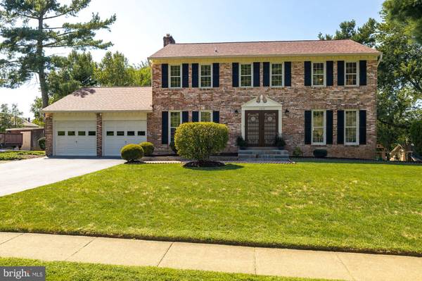 1212 WINTER HUNT RD, Mclean, VA 22102