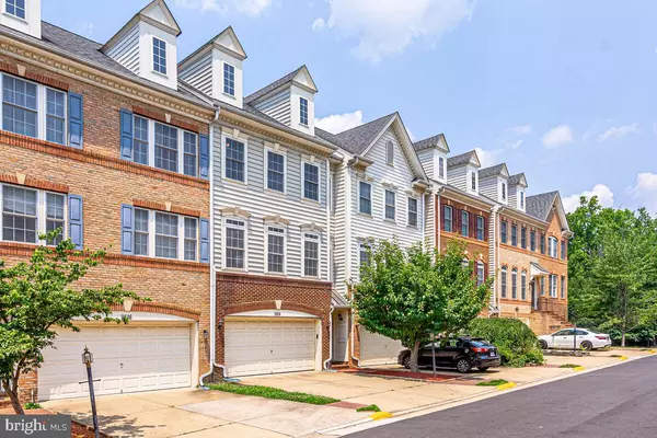 Lorton, VA 22079,9614 POTTERS HILL CIR