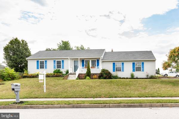 453 S COLUMBUS AVE, Littlestown, PA 17340