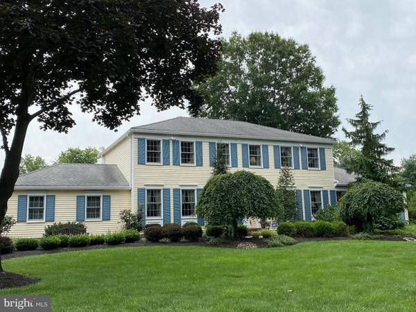 11 JEFFERSON RD, Cranbury, NJ 08512