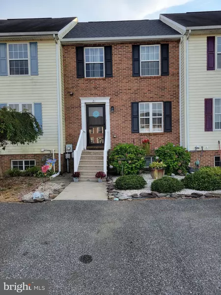 21 S HOLDEN CT, Clayton, DE 19938