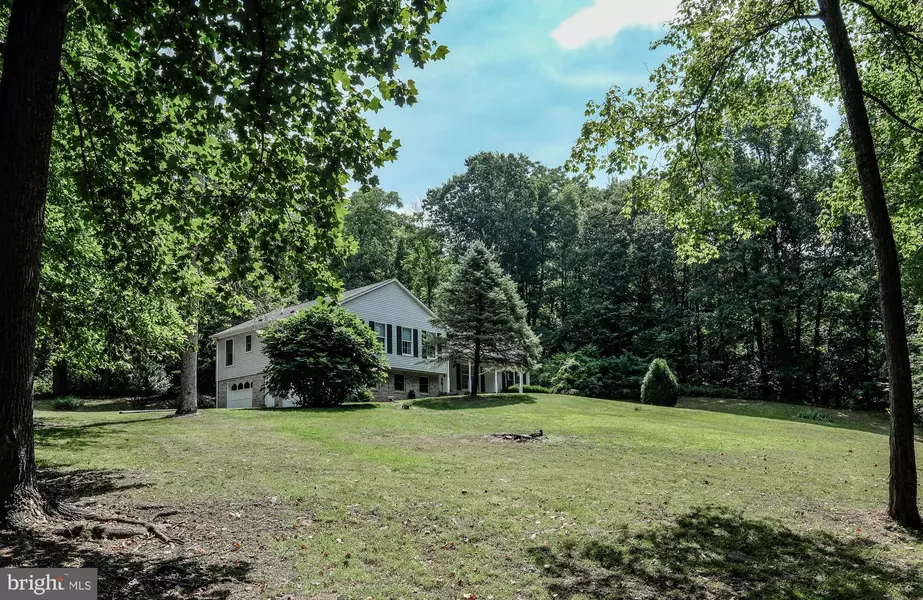 493 HIGH KNOB RD, Front Royal, VA 22630