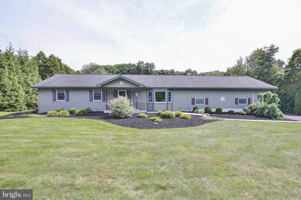 2578 MOUNTAIN RD, Stroudsburg, PA 18360