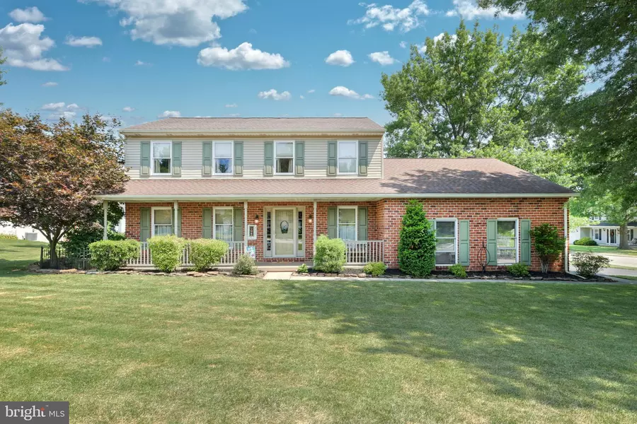 1667 DEER FORD WAY, York, PA 17408