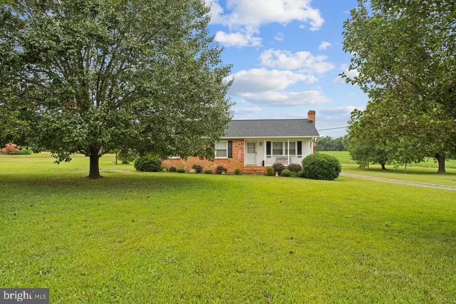 1118 EPPINGS TRACT RD, Montross, VA 22520