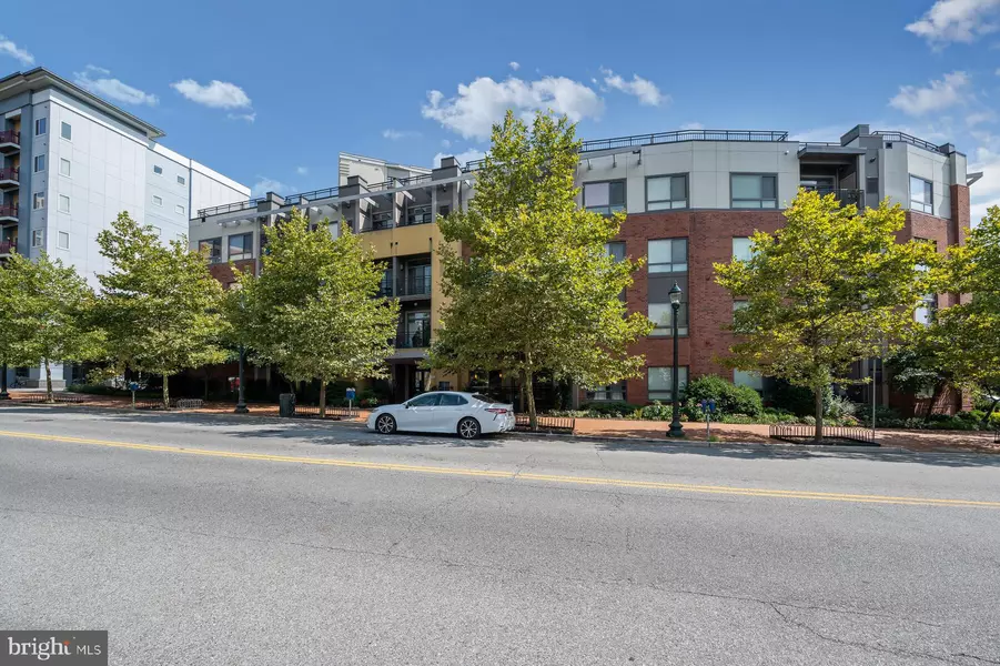 8005 13TH ST #411, Silver Spring, MD 20910