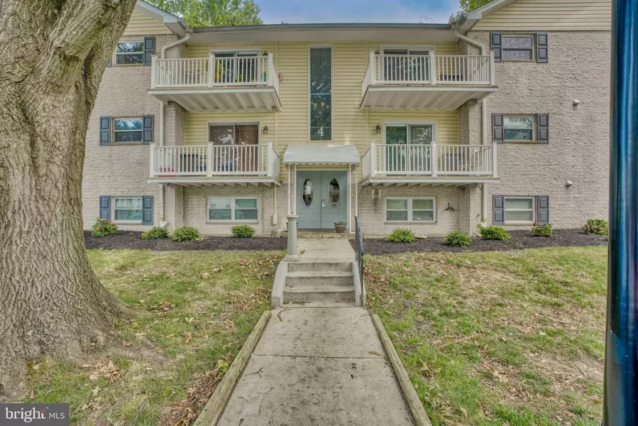 4 WARREN LODGE CT #1-C, Cockeysville, MD 21030