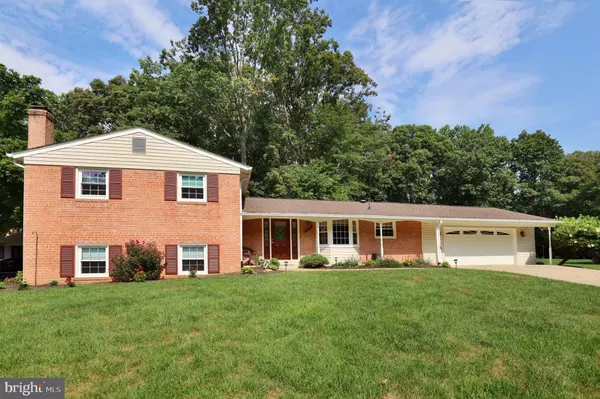 6620 COACHMAN DR, Springfield, VA 22152