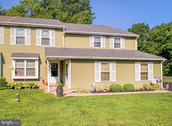 1691 BLUEBIRD DR, Yardley, PA 19067