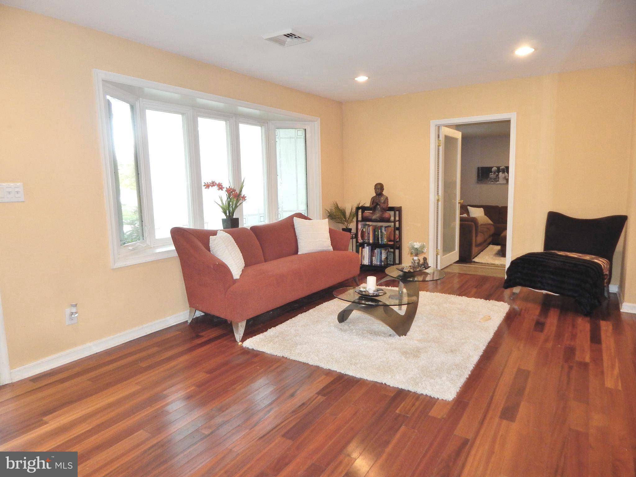Feasterville Trevose, PA 19053,19 ROSE AVE