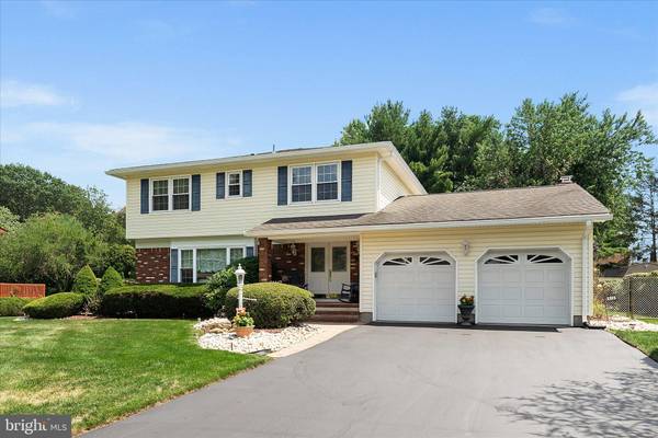 88 DEACON DRIVE, Hamilton, NJ 08619