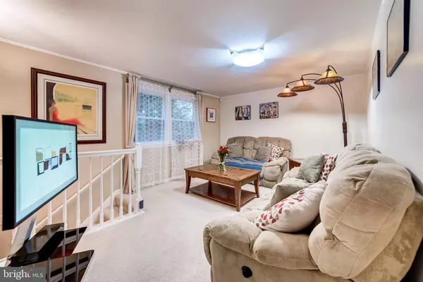 Woodbridge, VA 22193,13726 MELLOWDEW CT