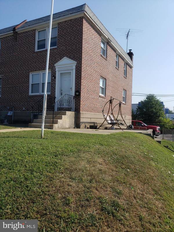 65 FOLCROFT AVE, Folcroft, PA 19032