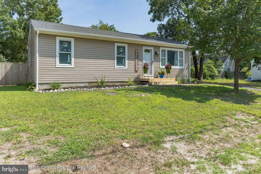 202 3RD ST, Barnegat, NJ 08005