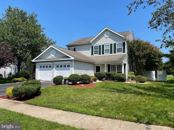 51 ARROWHEAD DR, Burlington Township, NJ 08016